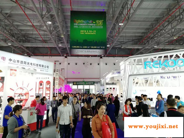 古镇灯博会下周开幕，线上线下结合促进贸易