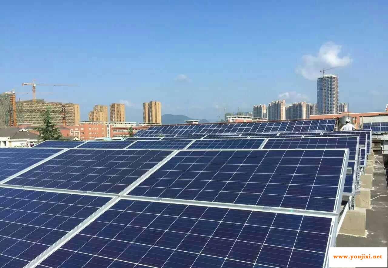 2026年全球太阳能控制玻璃市场规模将达到106.8亿美元