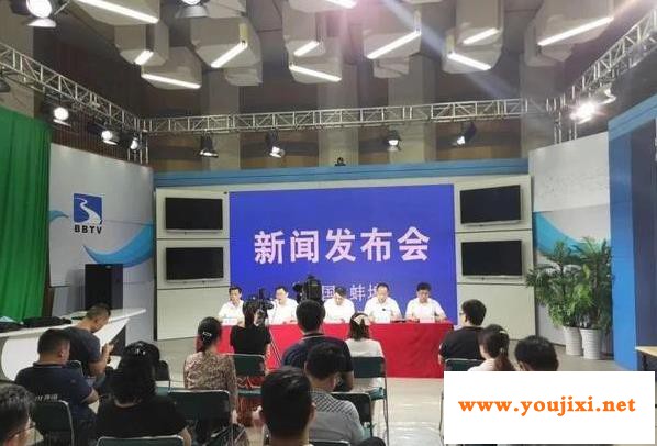 30微米柔性超薄玻璃！连续20万次弯折不破损