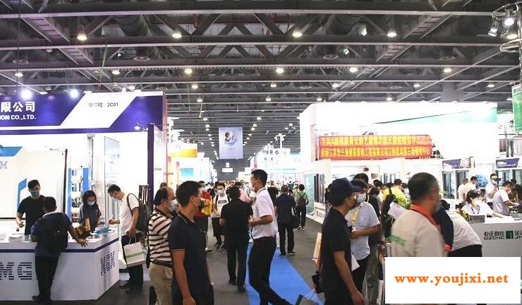 防火玻璃持续大热！大量涌占广州铝门窗展