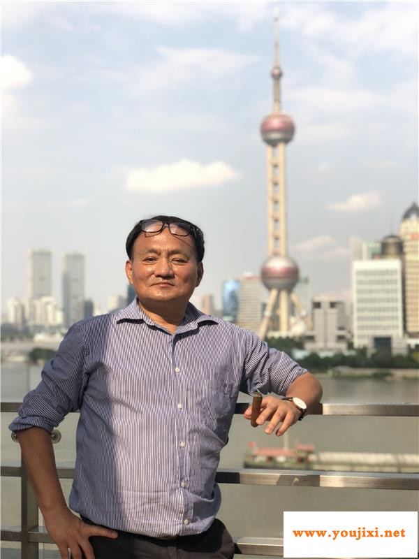 全球大玻璃投影屏幕！超长玻璃外立幕墙落户浙江宁波科技馆